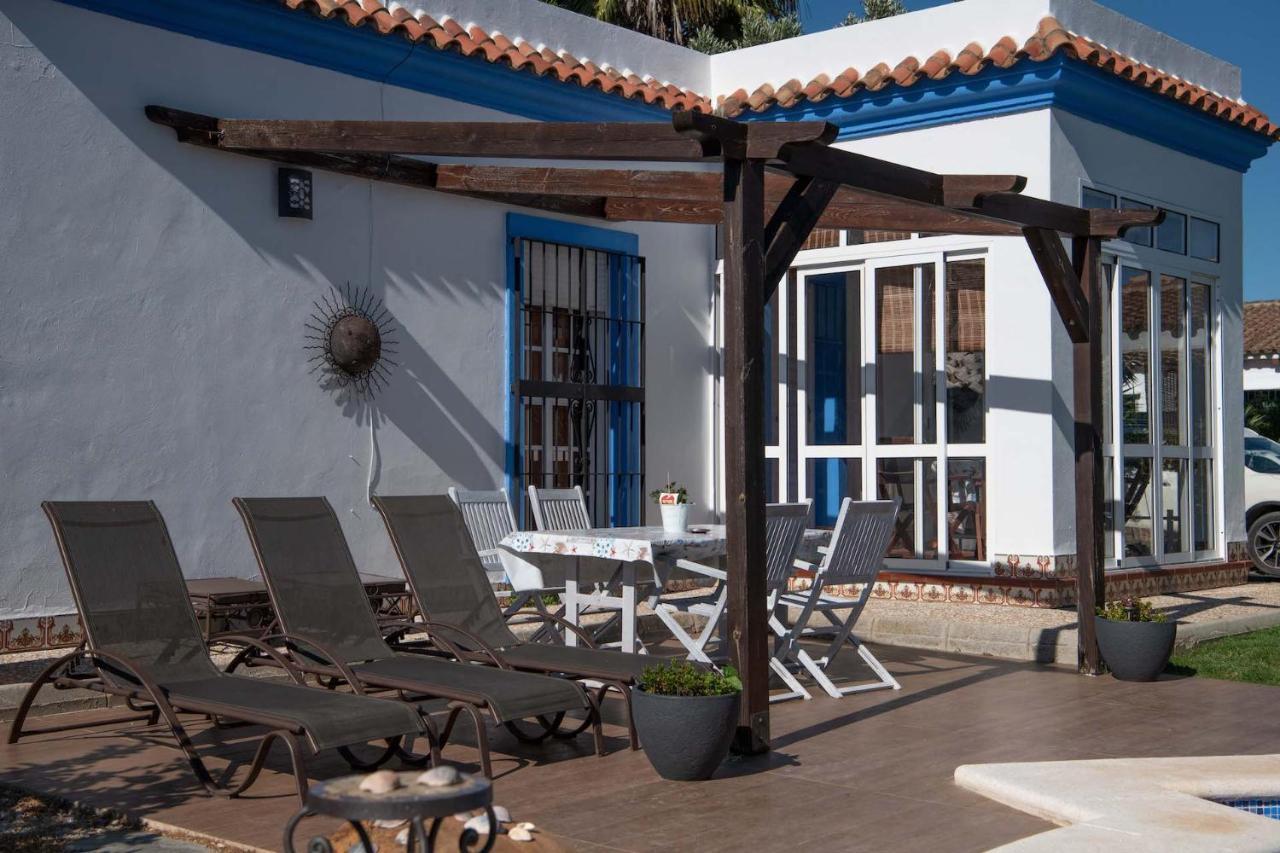 Los Anos Locos Conil De La Frontera Exterior photo